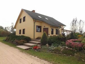 viesu māja