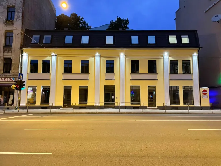1 37 digital agency, SIA