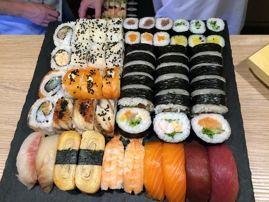 sushi plate